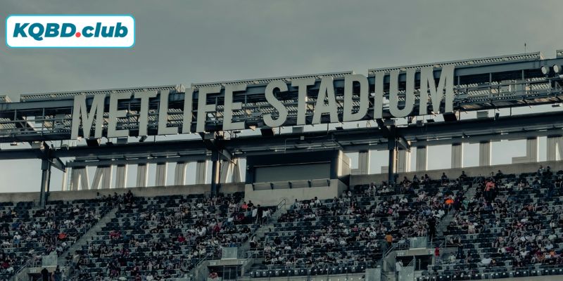 Quá trình cải tạo khán đài sân vận động MetLife chuẩn bị cho giải đấu bóng đá lớn nhất hành tinh